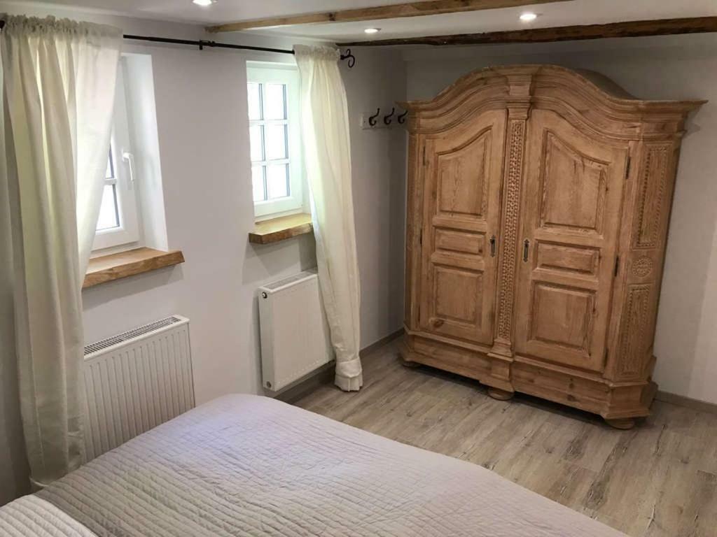 Ferienhaus Wattwurm Rysum Esterno foto